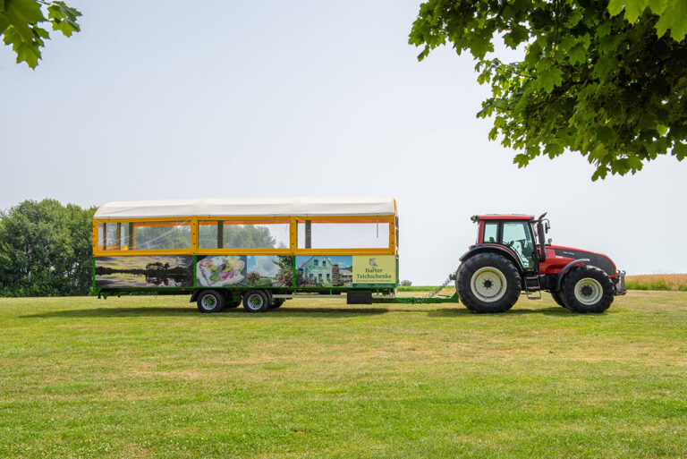 Gruppenrundfahrt mit dem Zigeunerwagen der Harter Teichschenke.